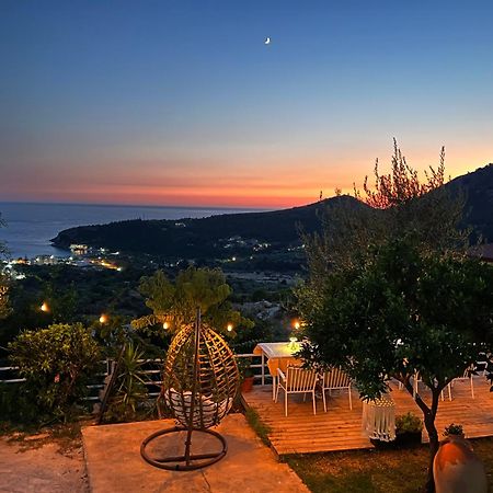 Aphrodite'S Garden Himare Eksteriør bilde